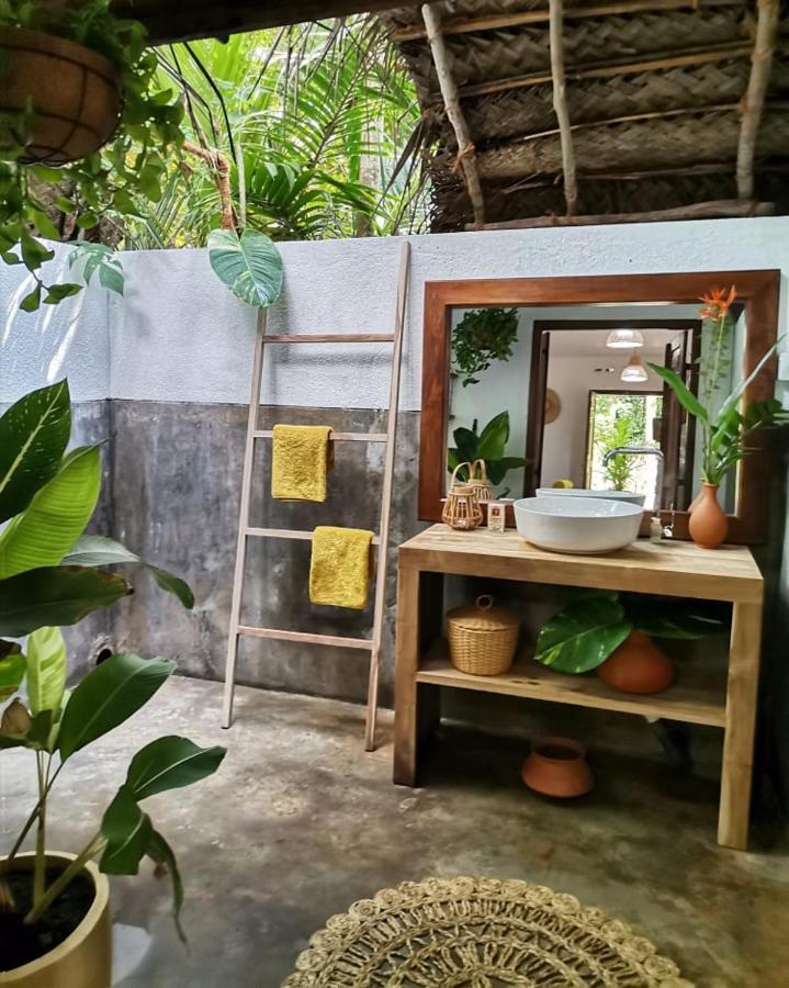 Le Cabanon Apartment Dikwella Exterior foto